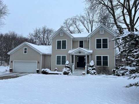 1338 Fair Oaks Avenue Crystal Lake IL 60014