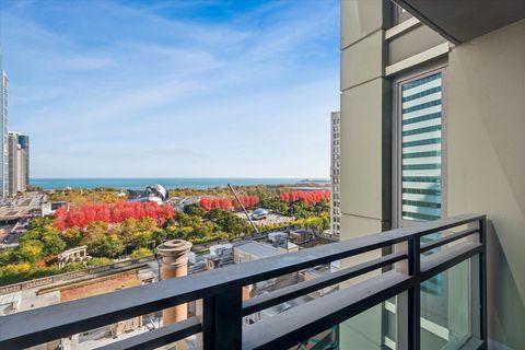 Tiny photo for 130 N Garland Court #1405, Chicago, IL 60602 (MLS # 12516196)