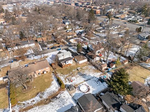 Tiny photo for 7241 W 109th Place, Worth, IL 60482 (MLS # 12594916)