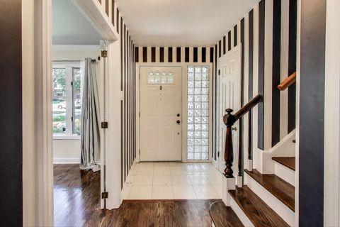 Tiny photo for 3905 Lawn Avenue, Western Springs, IL 60558 (MLS # 12491733)