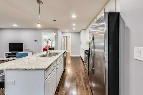 Tiny photo for 3905 Lawn Avenue, Western Springs, IL 60558 (MLS # 12491733)