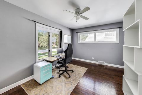 Tiny photo for 3905 Lawn Avenue, Western Springs, IL 60558 (MLS # 12491733)