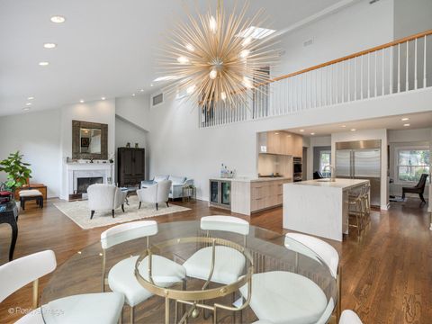 Tiny photo for 606 Greendale Road, Glenview, IL 60025 (MLS # 12494569)