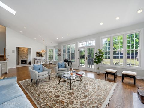 Tiny photo for 606 Greendale Road, Glenview, IL 60025 (MLS # 12494569)