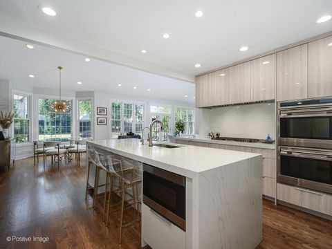 Tiny photo for 606 Greendale Road, Glenview, IL 60025 (MLS # 12494569)