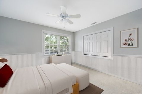 Tiny photo for 606 Greendale Road, Glenview, IL 60025 (MLS # 12494569)