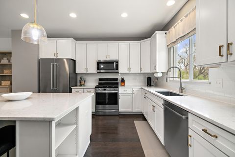 Tiny photo for 903 Coletta Circle, Naperville, IL 60563 (MLS # 12626019)