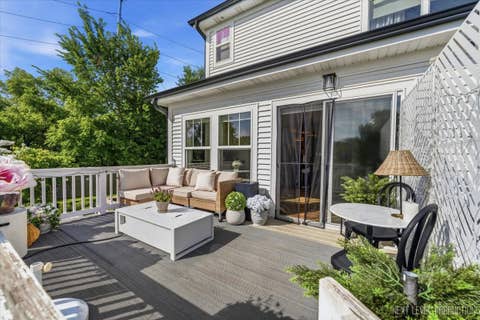 Tiny photo for 339 Sandholm Court, Geneva, IL 60134 (MLS # 12694322)