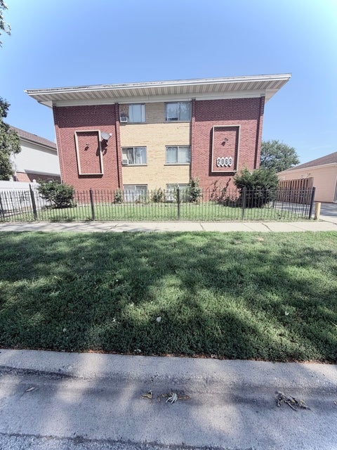 Photo of 2069 N 18th Avenue, Melrose Park, IL 60160 (MLS # 12752483)