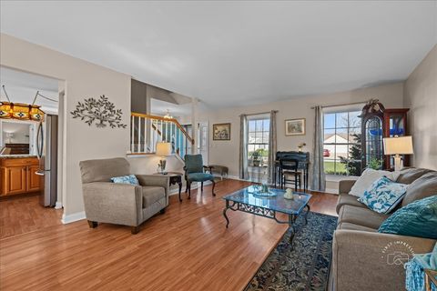 Tiny photo for 2138 Derby Court, Wheaton, IL 60189 (MLS # 12611951)