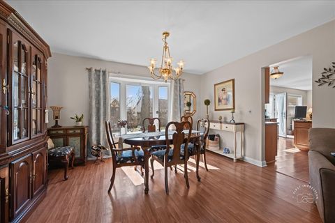 Tiny photo for 2138 Derby Court, Wheaton, IL 60189 (MLS # 12611951)