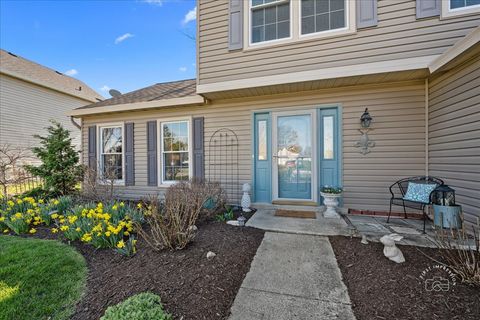 Tiny photo for 2138 Derby Court, Wheaton, IL 60189 (MLS # 12611951)