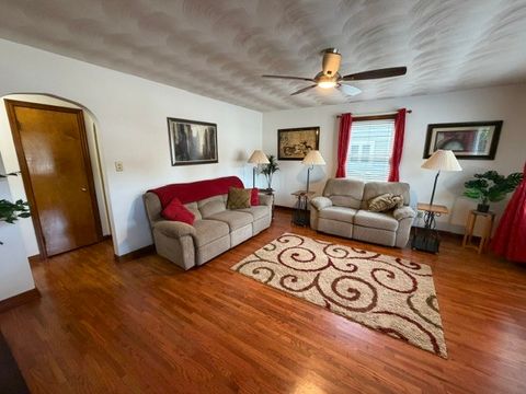 Tiny photo for 129 Laurel Street, Wilmington, IL 60481 (MLS # 12693770)