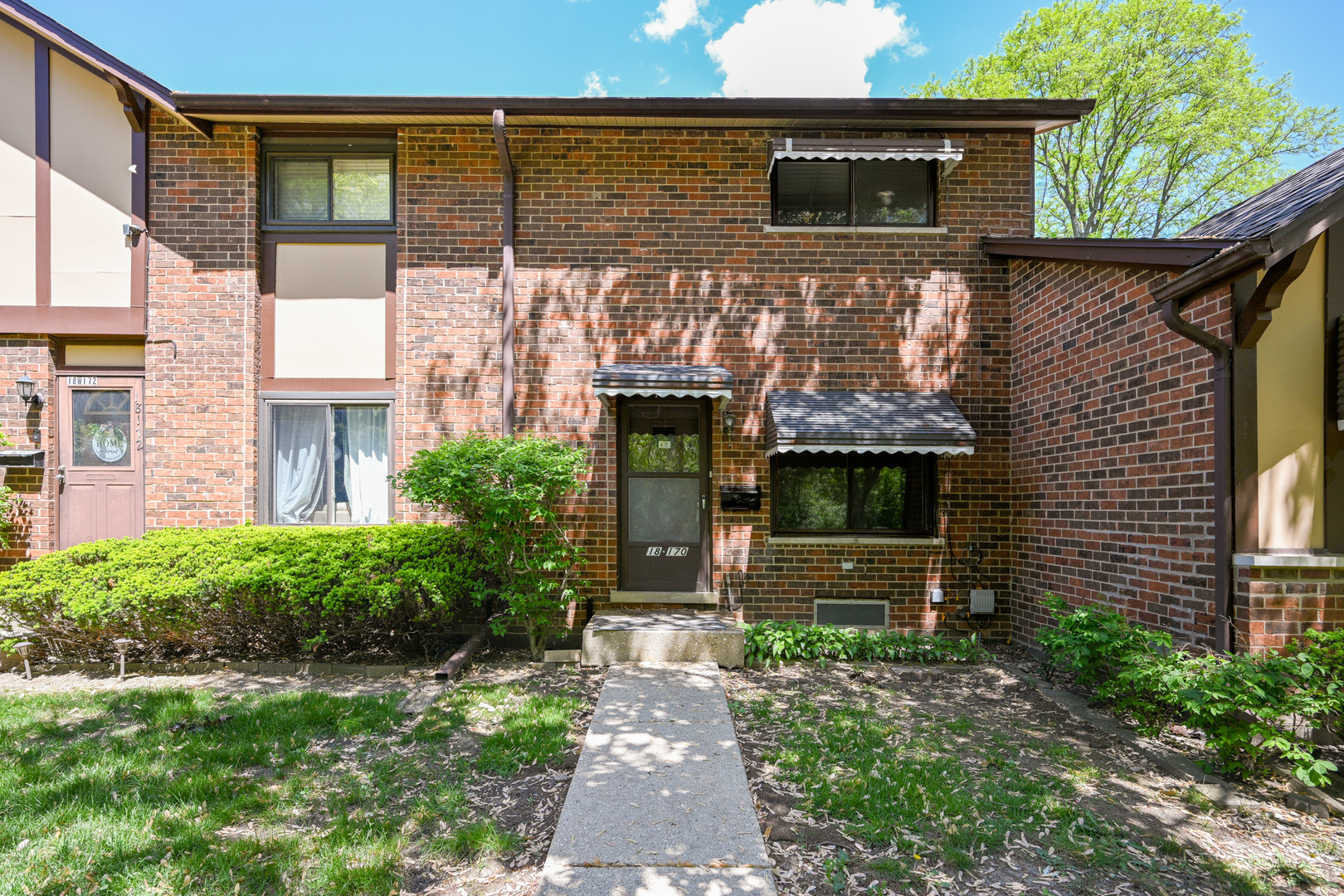 18W170 16th Street