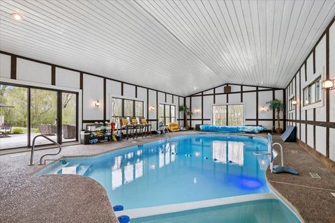 Tiny photo for 515 Turicum Road, Lake Forest, IL 60045 (MLS # 12630434)