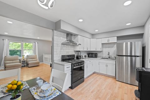 Tiny photo for 226 Barbara Lane, Steger, IL 60475 (MLS # 12444467)