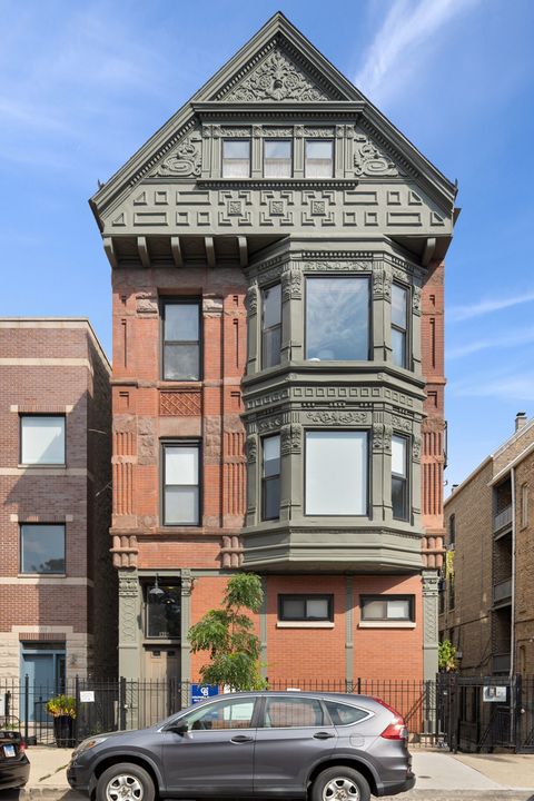 Photo of 1315 N Bosworth Avenue #7, Chicago, IL 60642 (MLS # 12501186)