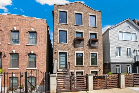 Photo of 1243 N Cleaver Street #2, Chicago, IL 60642 (MLS # 12742168)