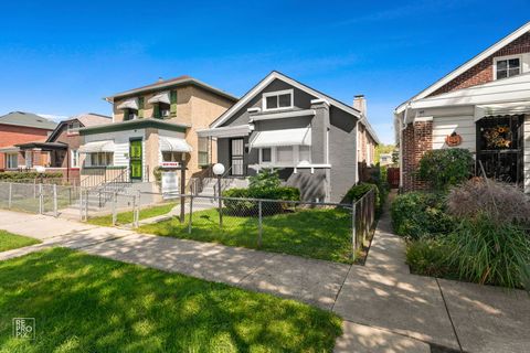 9549 S Calumet Avenue Chicago IL 60628