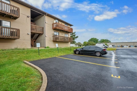 Photo of 695 Dean Drive #E, South Elgin, IL 60177 (MLS # 12754591)