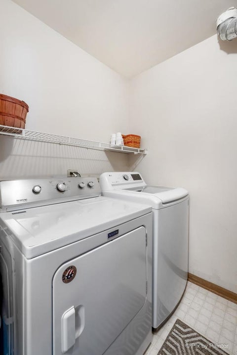 Tiny photo for 695 Dean Drive #E, South Elgin, IL 60177 (MLS # 12754591)