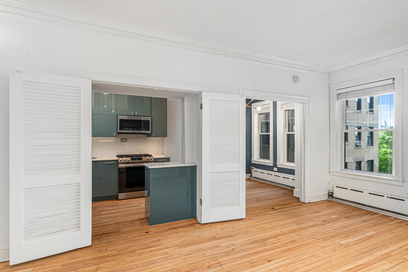 3520 N Lake Shore Drive 4P