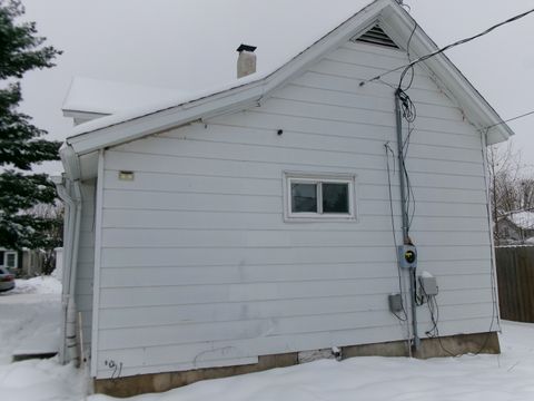 Tiny photo for 319 N Chestnut Street, Princeton, IL 61356 (MLS # 12531064)