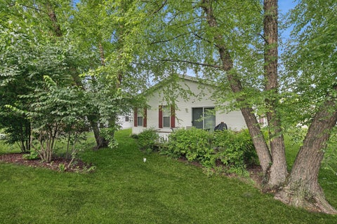 Tiny photo for 3819 Fox Hunt Way, Grayslake, IL 60030 (MLS # 12662022)