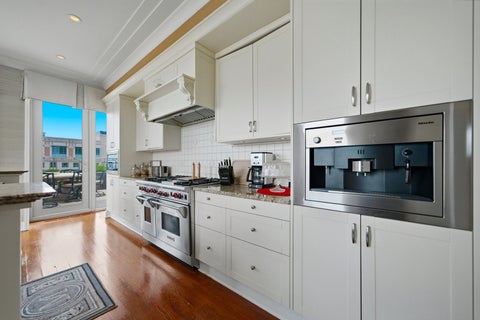 Tiny photo for 159 E Walton Place #22A, Chicago, IL 60611 (MLS # 12677656)