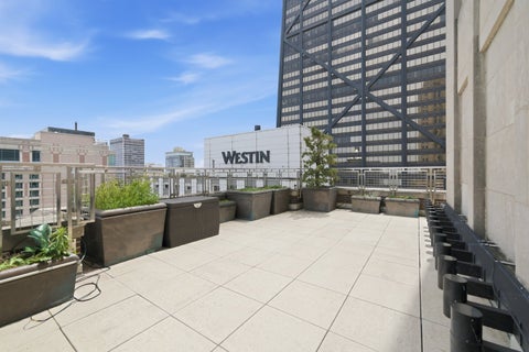 Tiny photo for 159 E Walton Place #22A, Chicago, IL 60611 (MLS # 12677656)