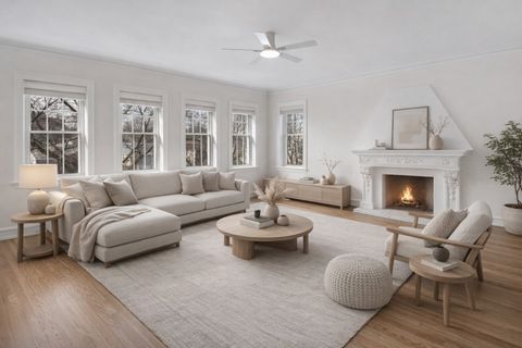 Tiny photo for 409 Custer Avenue #3N, Evanston, IL 60202 (MLS # 12571272)