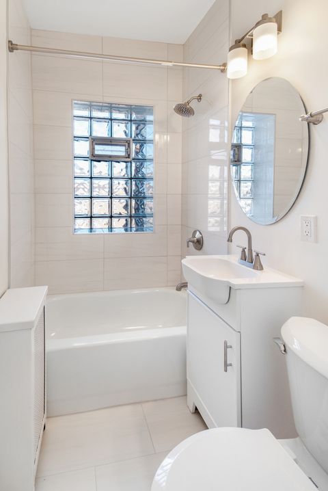 Tiny photo for 409 Custer Avenue #3N, Evanston, IL 60202 (MLS # 12571272)