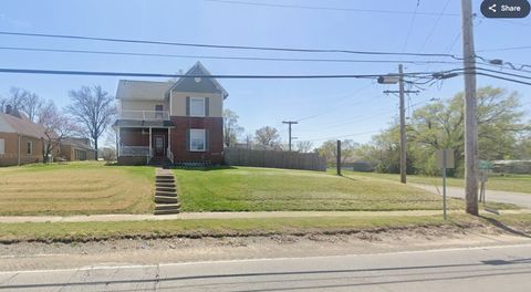 Tiny photo for 604 W Water Street, Pinckneyville, IL 62274 (MLS # 12542688)
