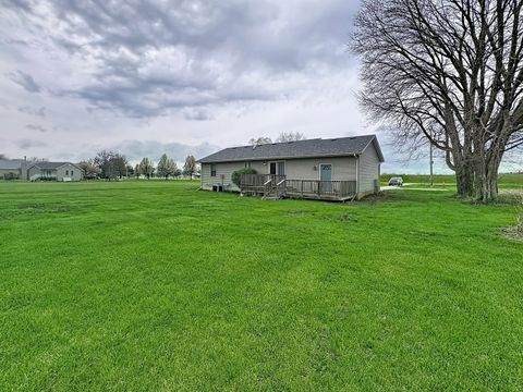 Tiny photo for 2524 Big Island Parkway, Milan, IL 61264 (MLS # 12617694)