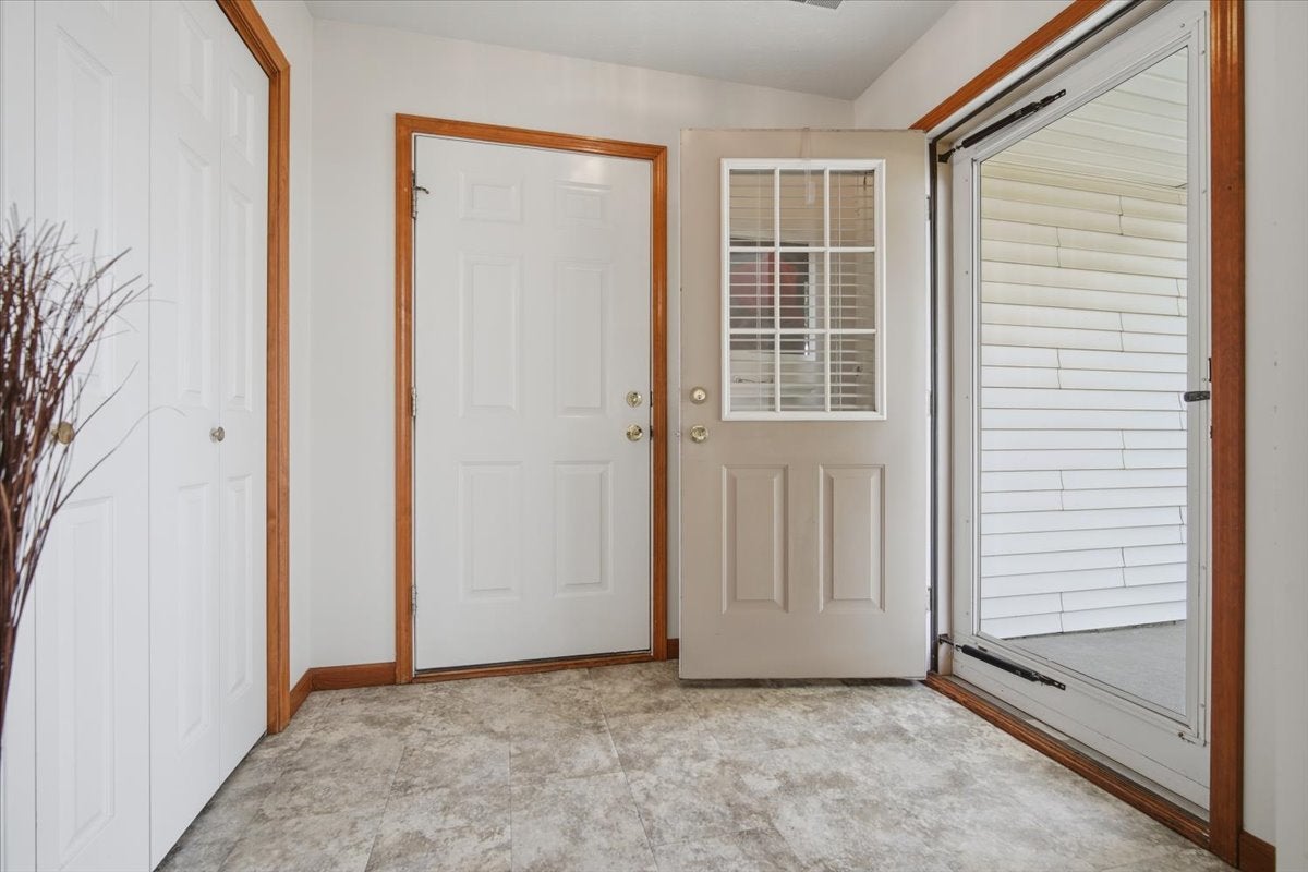 1312 Inglewood Circle 0