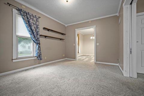 Tiny photo for 1219 Koch Street, Bloomington, IL 61701 (MLS # 12494403)