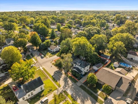 1219 Koch Street Bloomington IL 61701