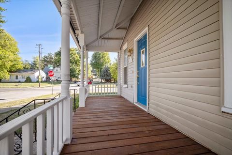 Tiny photo for 1219 Koch Street, Bloomington, IL 61701 (MLS # 12494403)