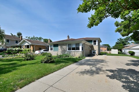 Tiny photo for 1032 Daniel Drive, Bensenville, IL 60106 (MLS # 12706132)