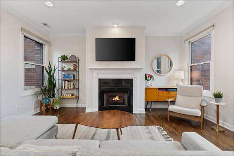 Tiny photo for 2036 W LEMOYNE Street #D, Chicago, IL 60622 (MLS # 12723130)