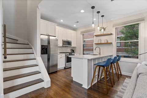 Tiny photo for 2036 W LEMOYNE Street #D, Chicago, IL 60622 (MLS # 12723130)