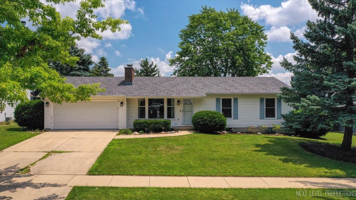 View North Aurora, IL 60542 house