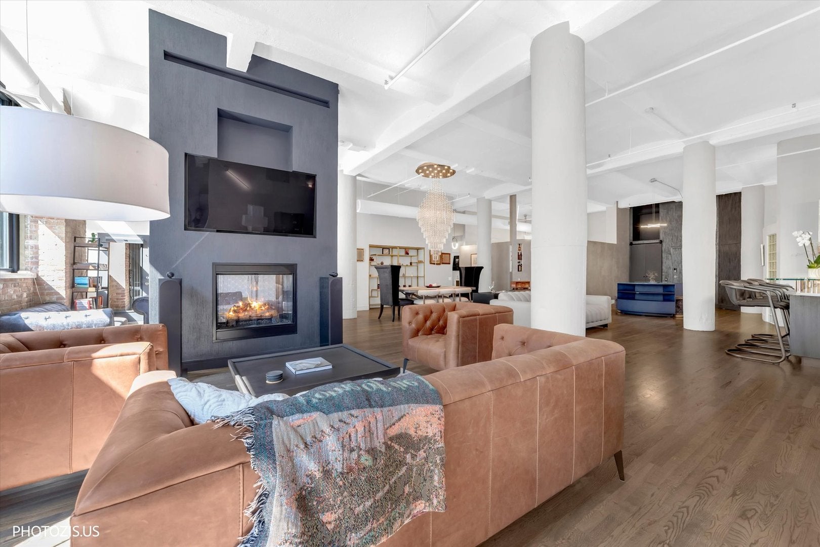 1000 W Washington Boulevard 202