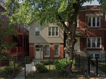 2452 W Arthington Street 1 Chicago IL 60612