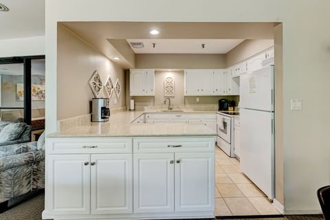 Tiny photo for 701 Lake Hinsdale Drive #412, Willowbrook, IL 60527 (MLS # 12676991)