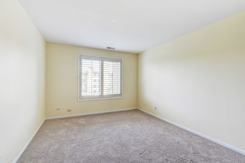 Tiny photo for 701 Lake Hinsdale Drive #412, Willowbrook, IL 60527 (MLS # 12676991)