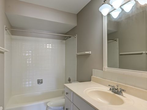 Tiny photo for 701 Lake Hinsdale Drive #412, Willowbrook, IL 60527 (MLS # 12676991)