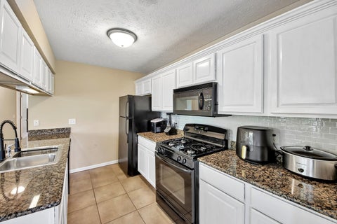 Tiny photo for 661 Stonegate Drive, Sycamore, IL 60178 (MLS # 12672795)