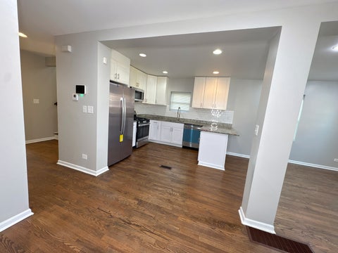 Tiny photo for 2323 Vernon Street, Blue Island, IL 60406 (MLS # 12789849)
