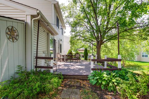 Tiny photo for 5190 Chambers Drive, Hoffman Estates, IL 60010 (MLS # 12535460)